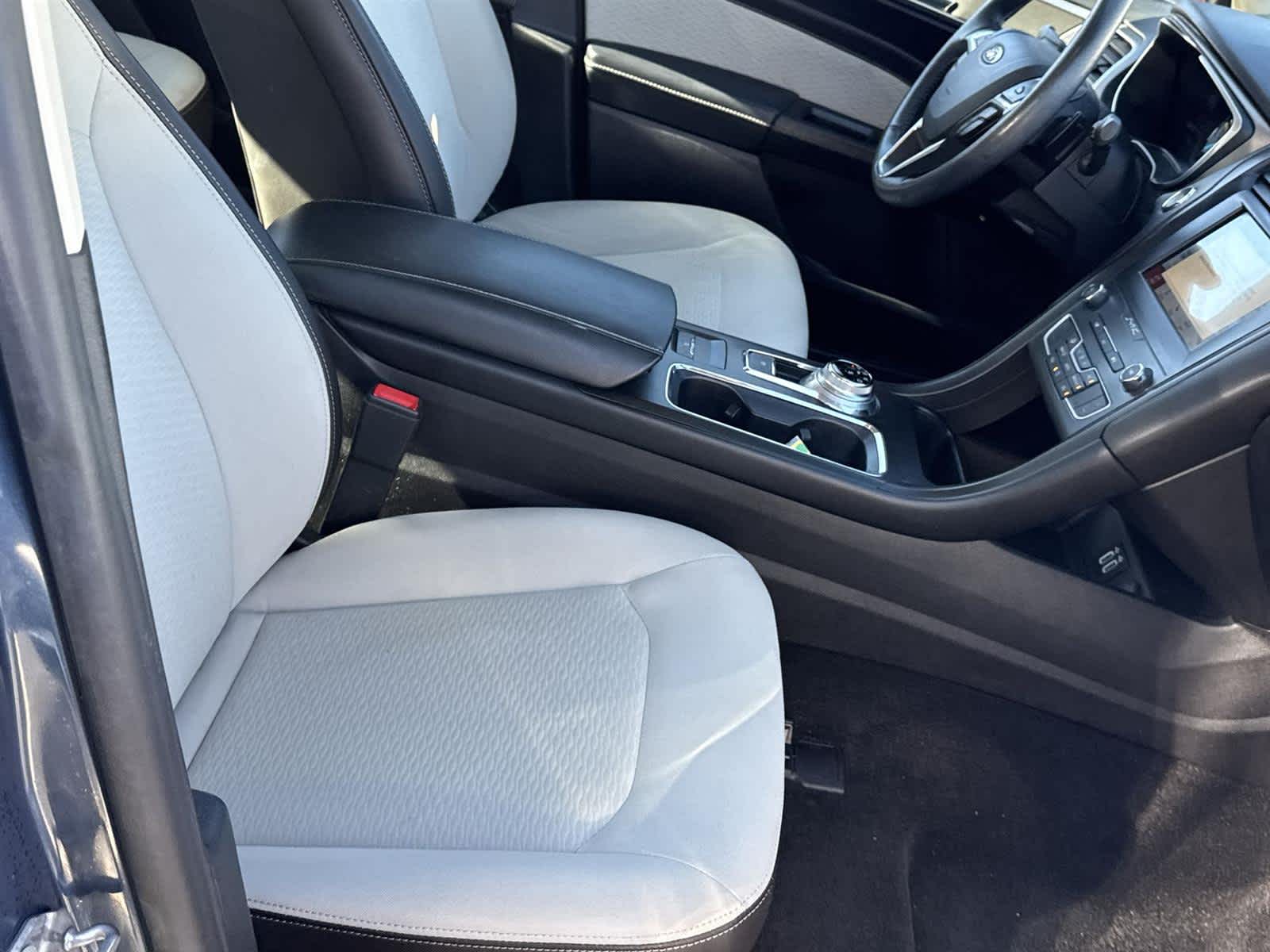 Thumbnail: 2019 Ford Fusion - 17