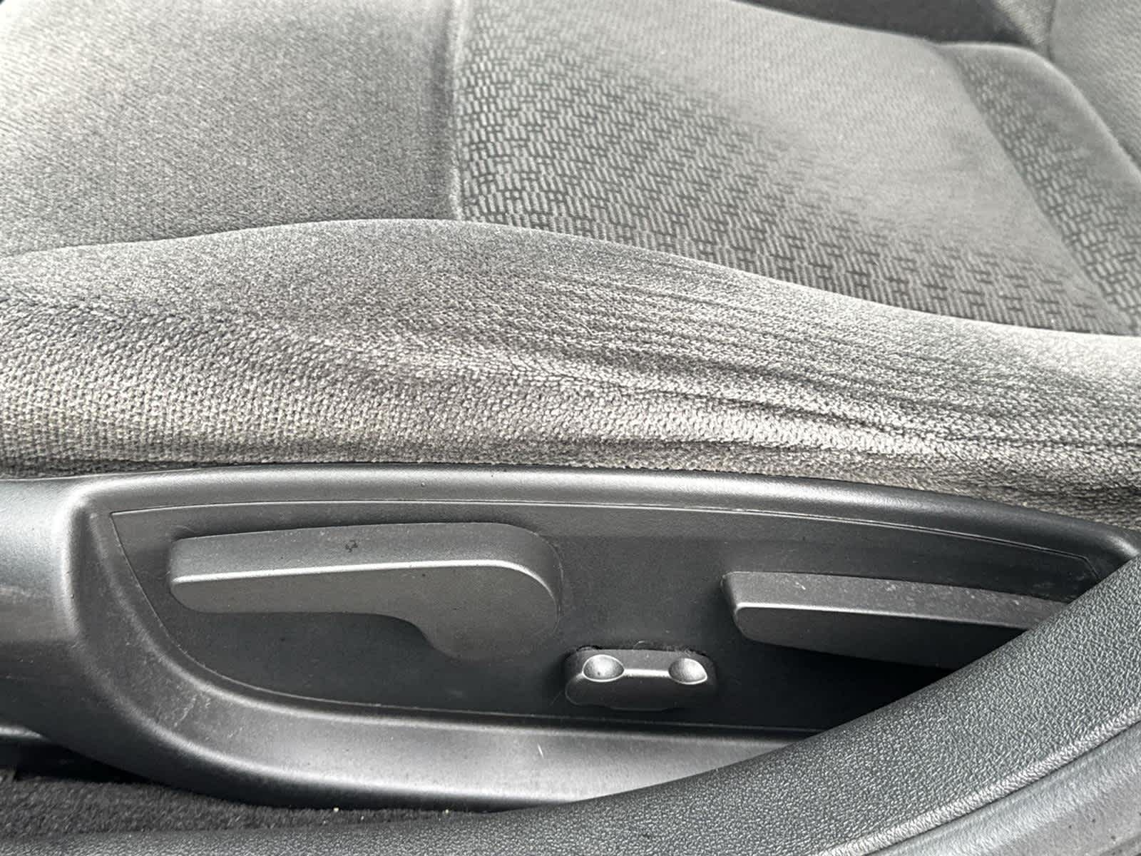 Thumbnail: 2015 Chevrolet Impala - 15