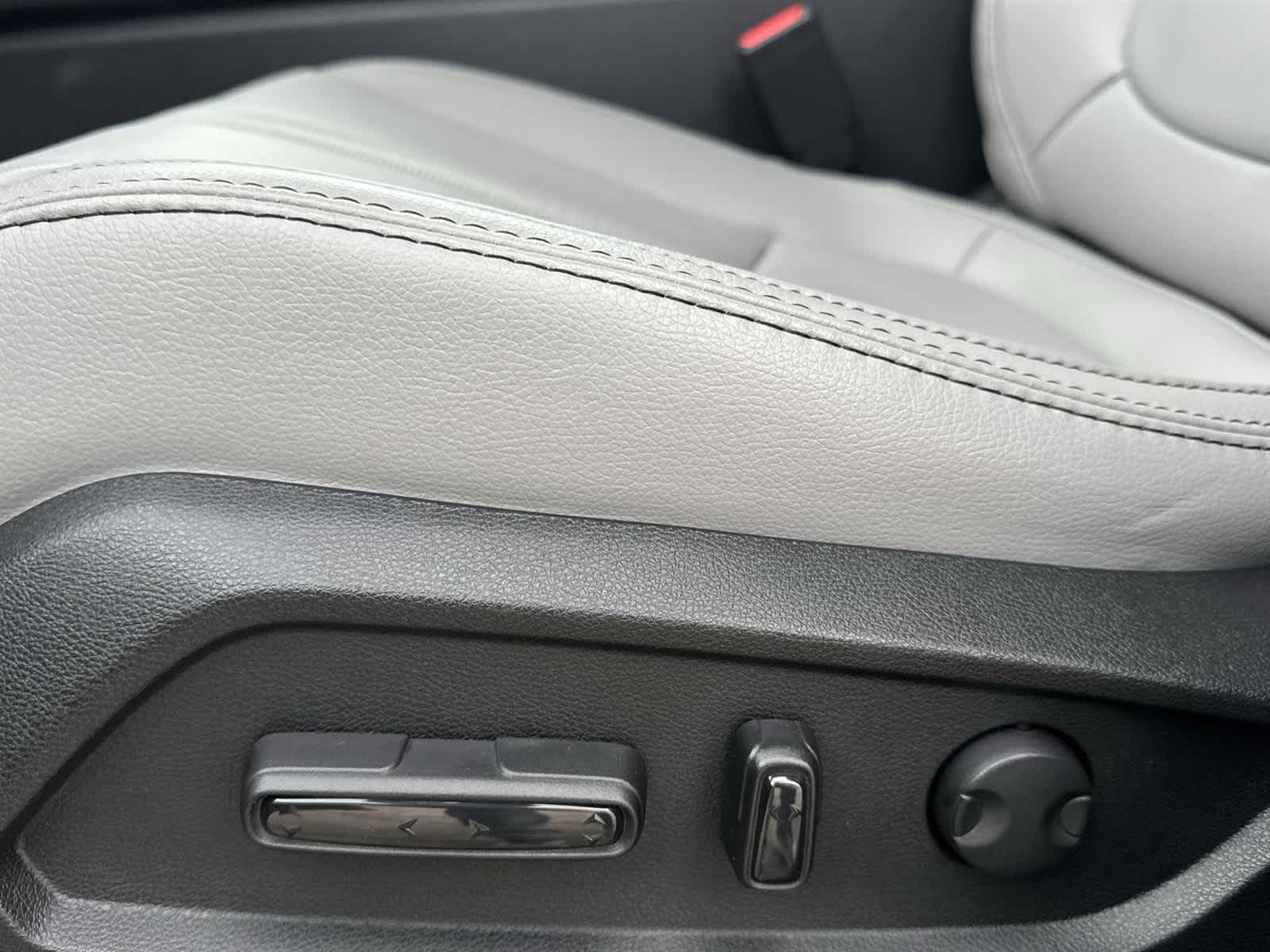 Thumbnail: 2025 Honda Pilot - 12