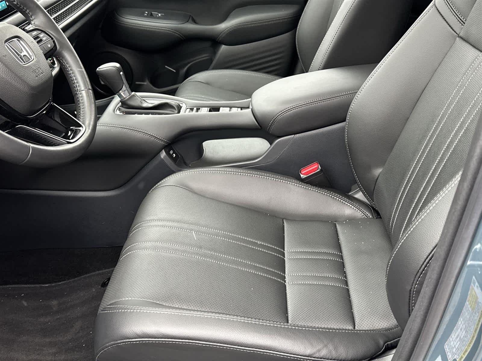 Thumbnail: 2025 Honda HR-V - 11