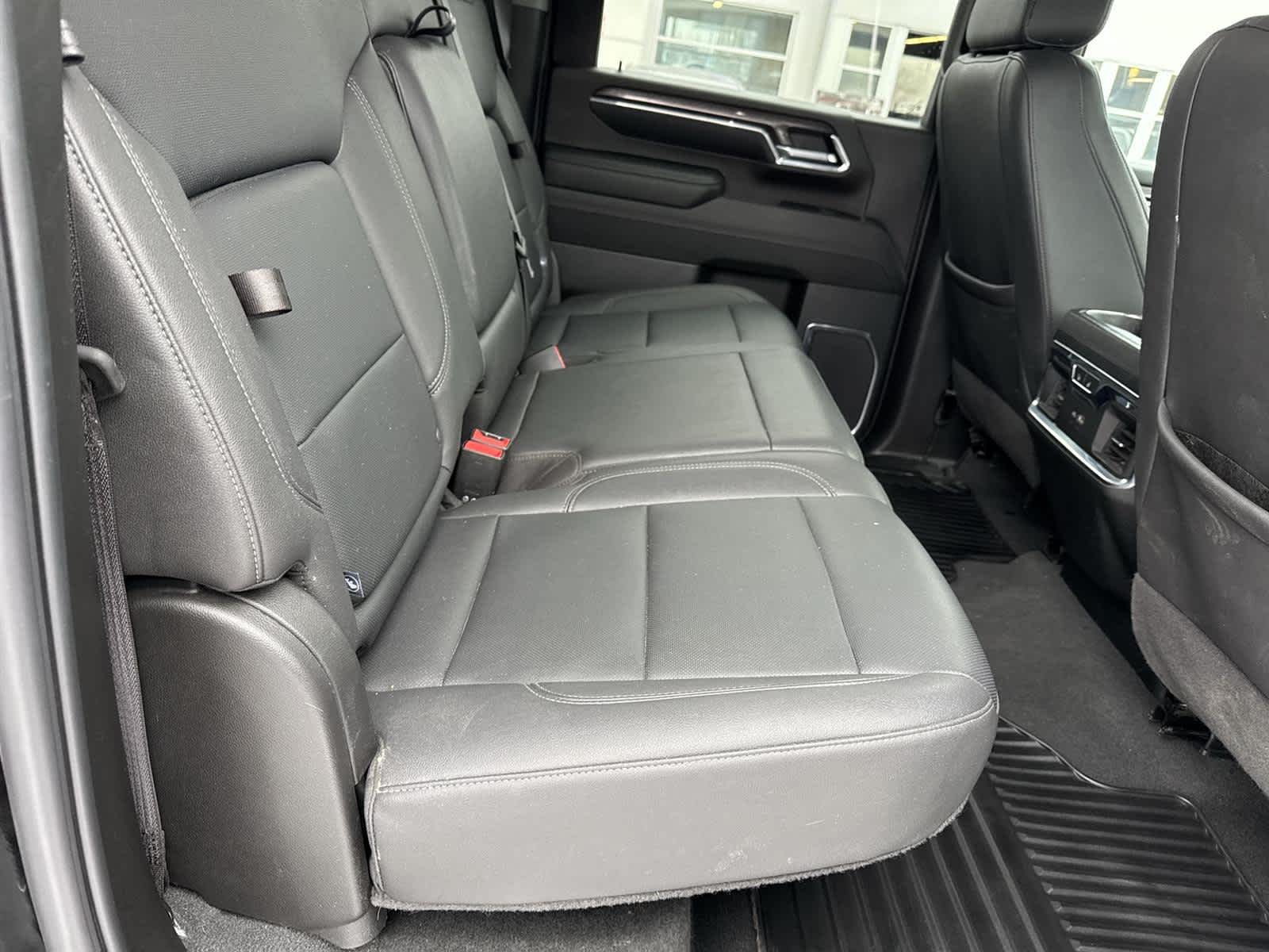 Thumbnail: 2024 Chevrolet Silverado 2500 - 16