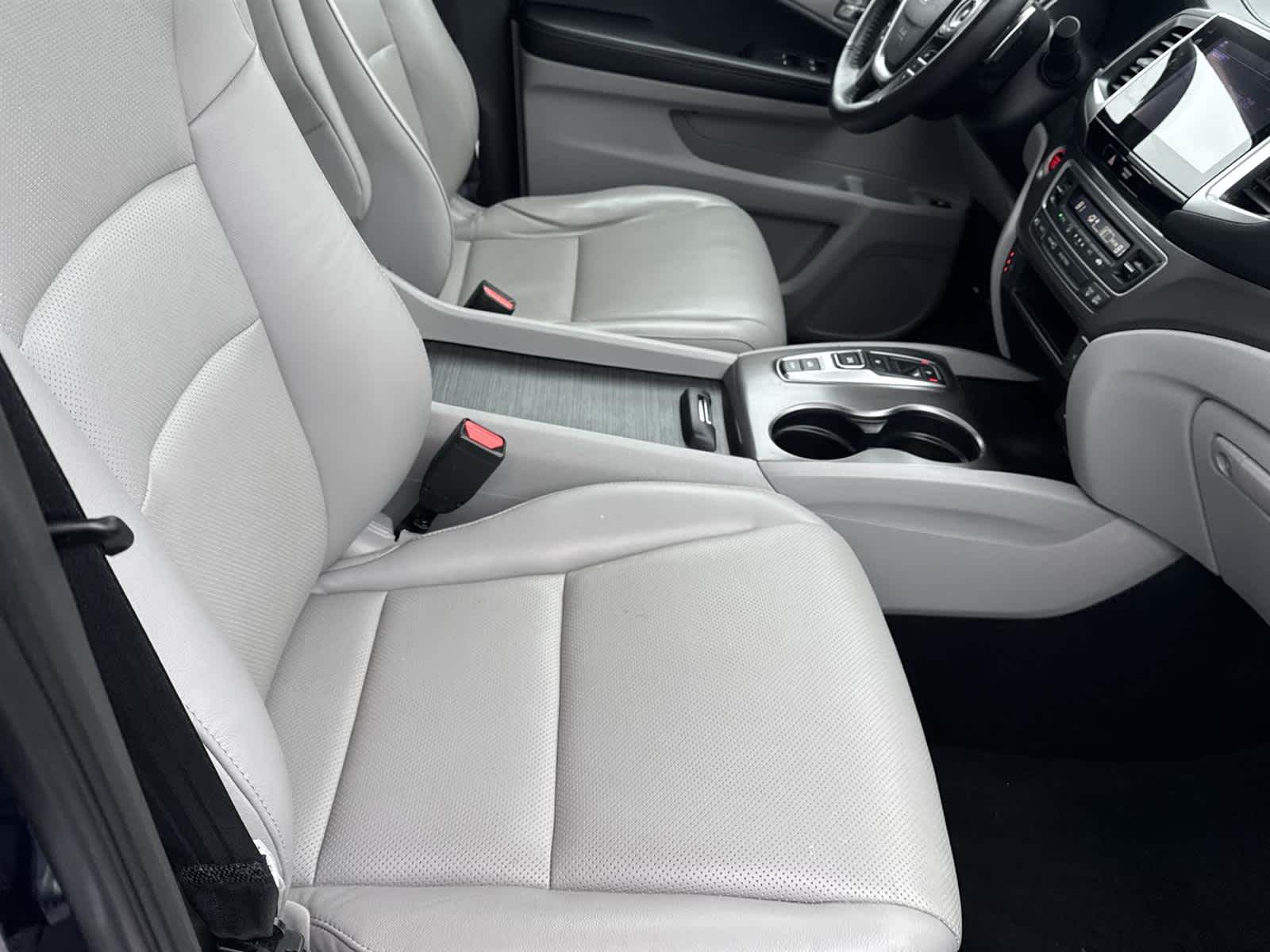 Thumbnail: 2020 Honda Ridgeline - 17