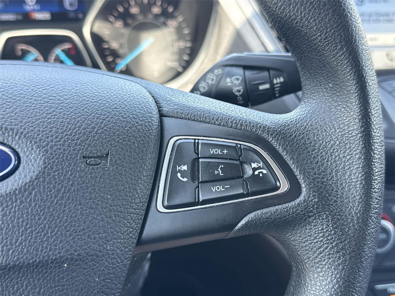 Thumbnail: 2019 Ford Escape - 20