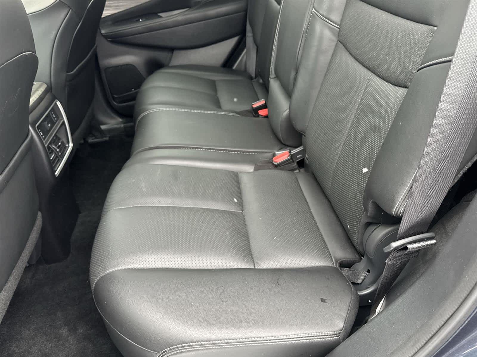 Thumbnail: 2018 Nissan Murano - 15