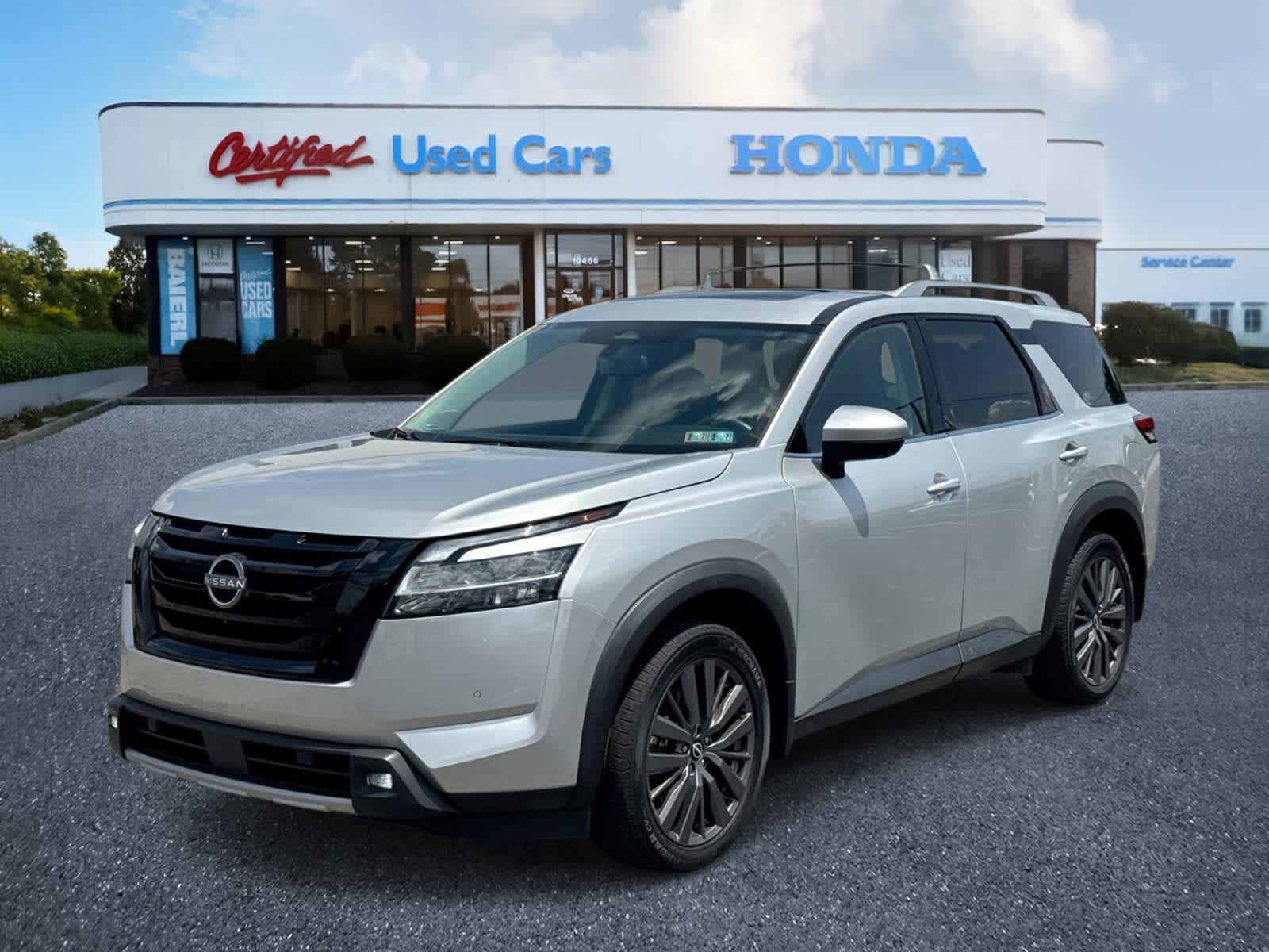 Thumbnail: 2022 Nissan Pathfinder - 1