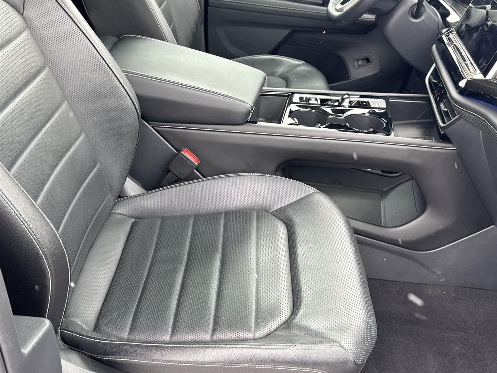 Thumbnail: 2024 Volkswagen Atlas - 16