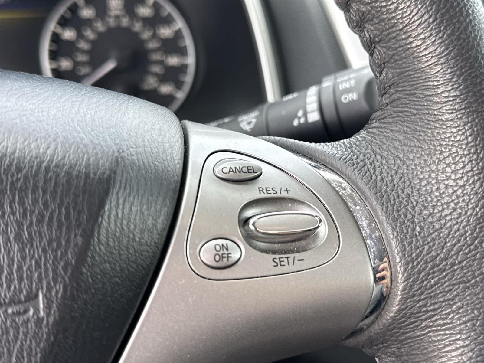 Thumbnail: 2015 Nissan Murano - 19