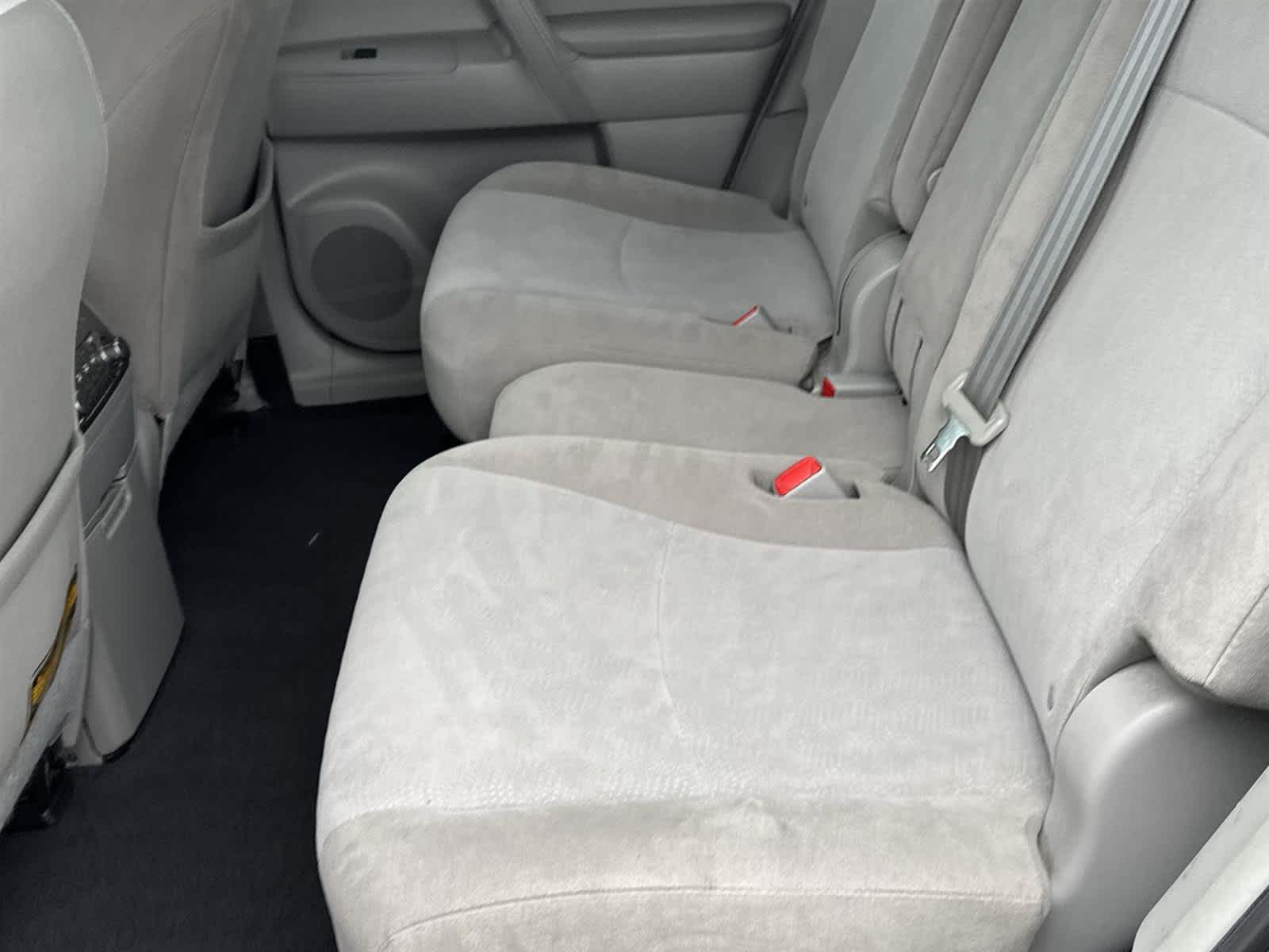 Thumbnail: 2013 Toyota Highlander - 11