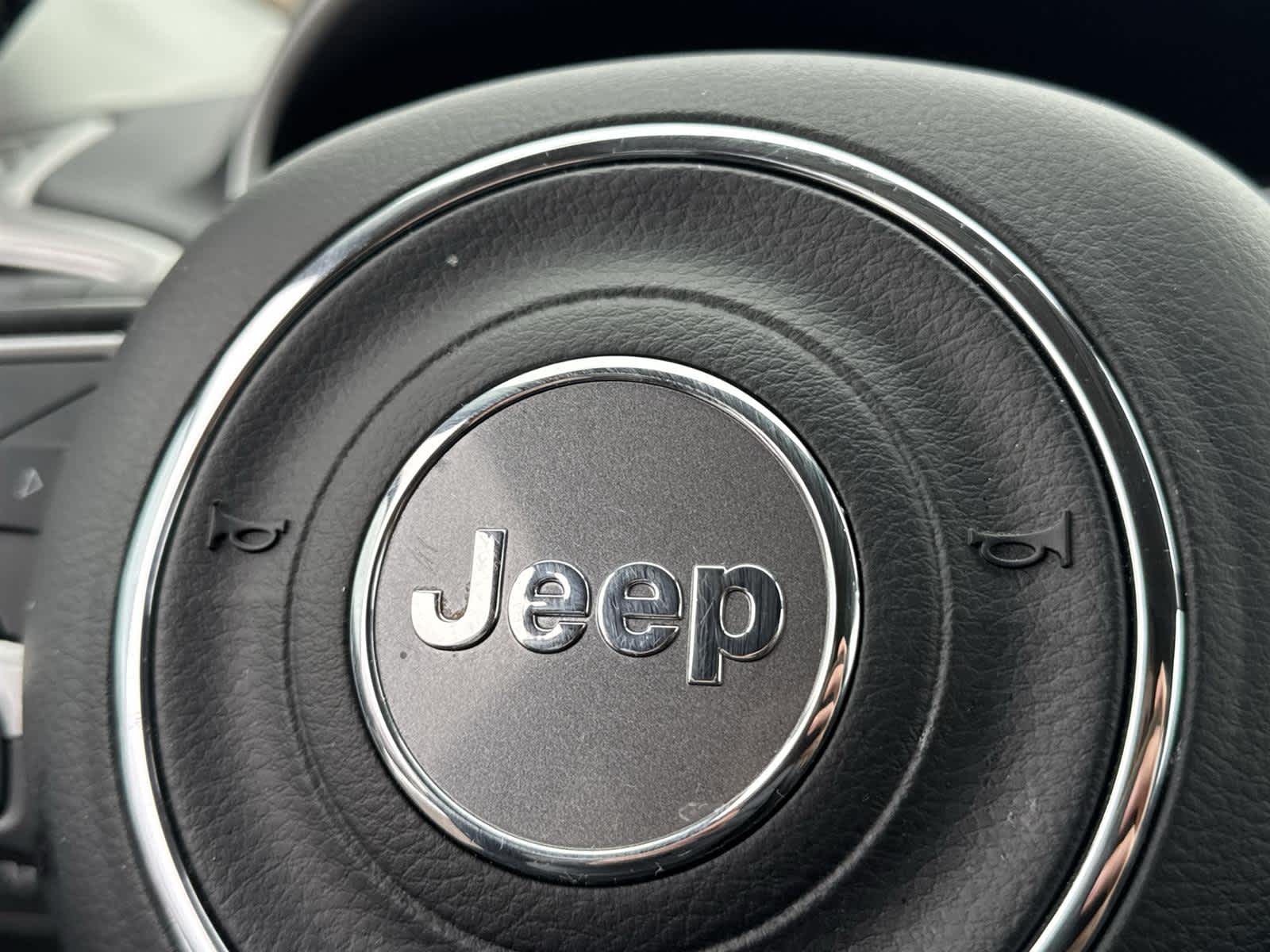 Thumbnail: 2018 Jeep Compass - 10