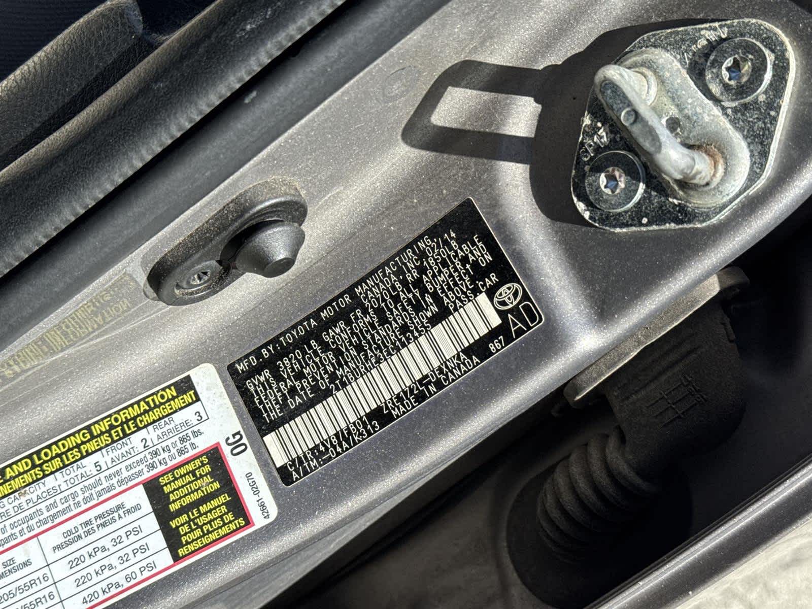 Thumbnail: 2014 Toyota Corolla - 30