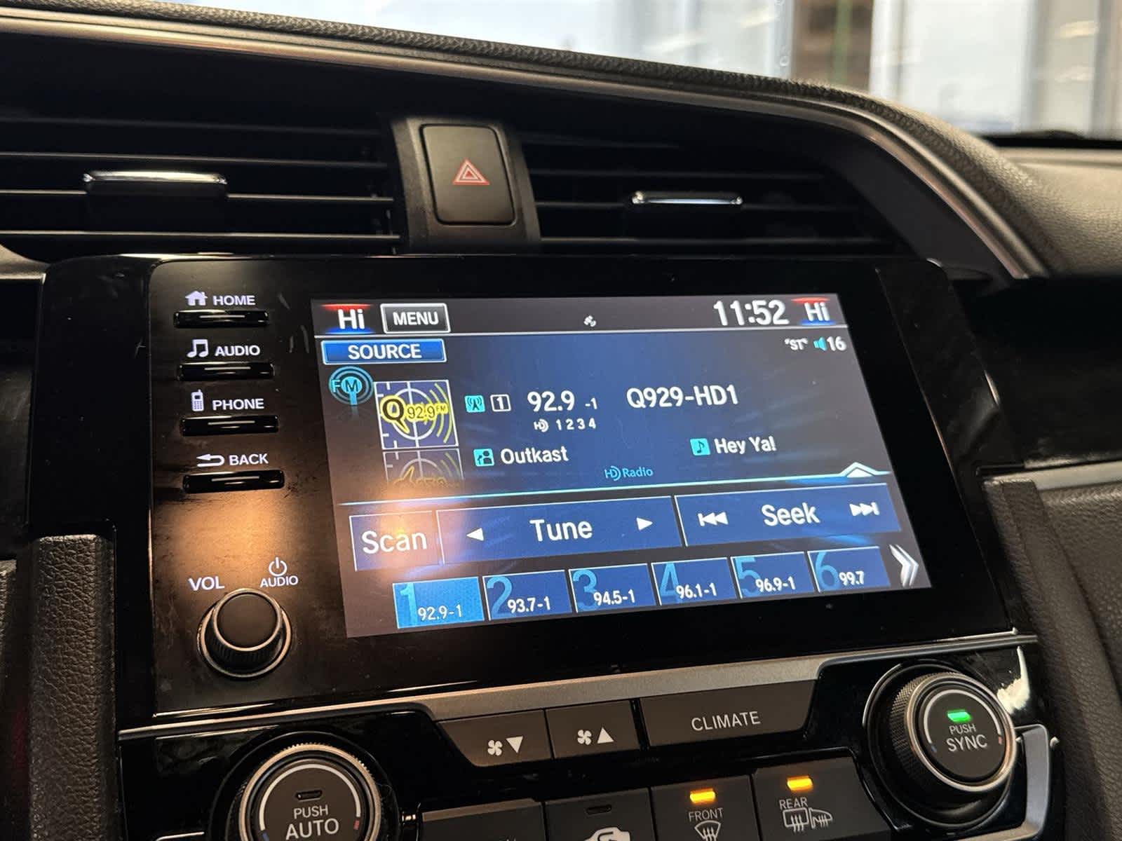 Thumbnail: 2020 Honda Civic - 26