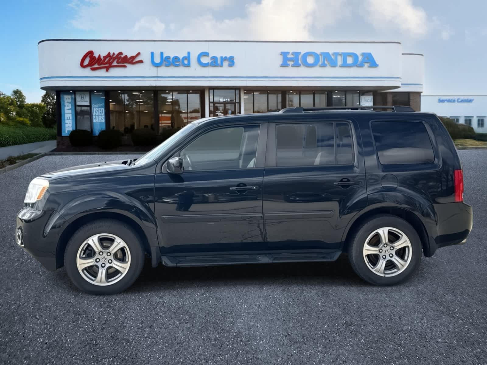 Used 2015 Honda Pilot EX-L with VIN 5FNYF3H62FB026671 for sale in Wexford, PA