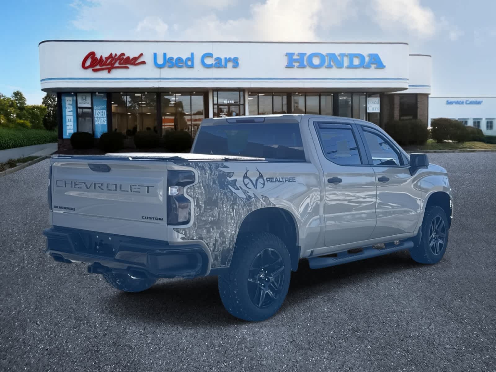 Thumbnail: 2022 Chevrolet Silverado 1500 - 5