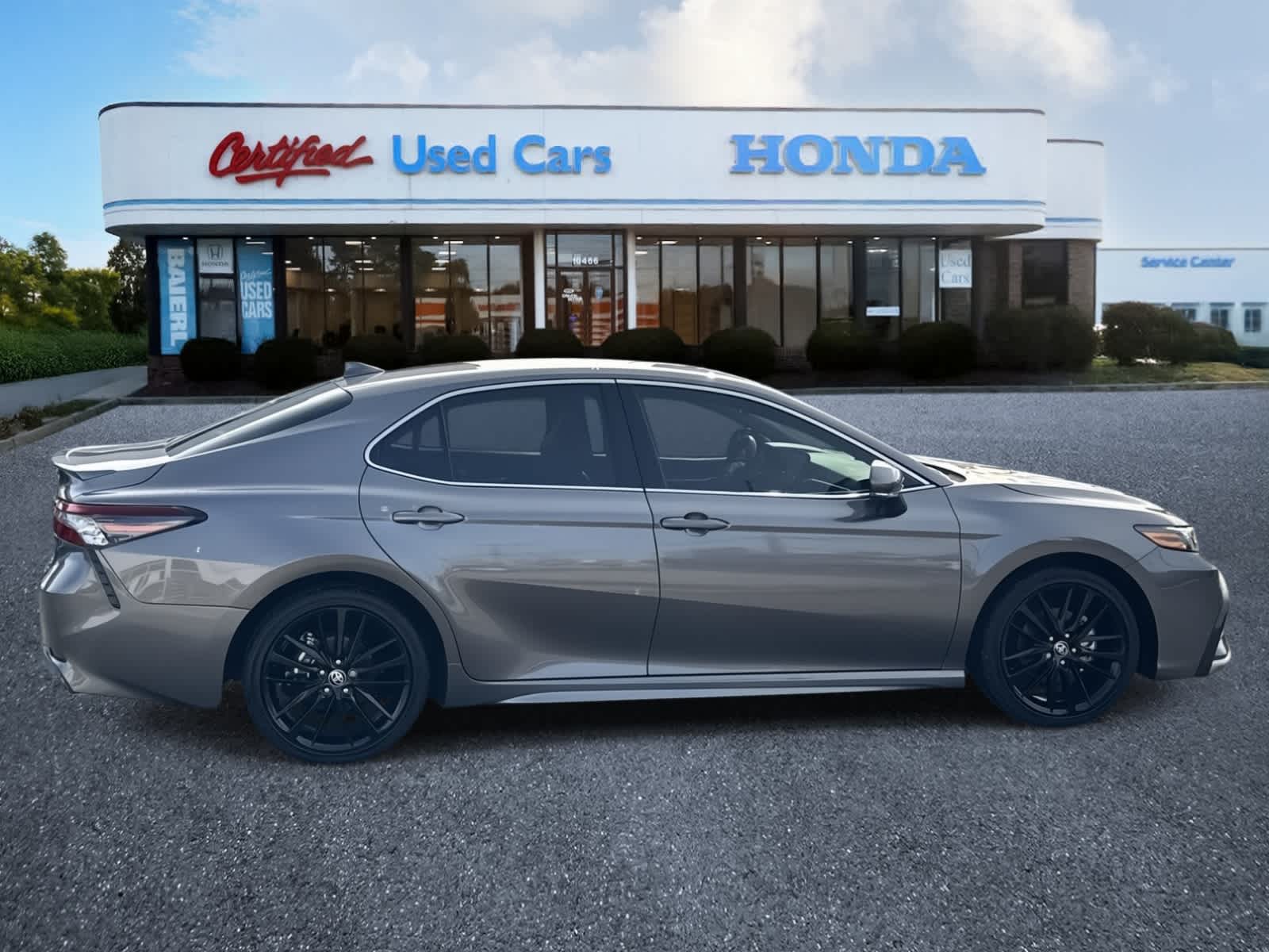 Thumbnail: 2024 Toyota Camry - 6