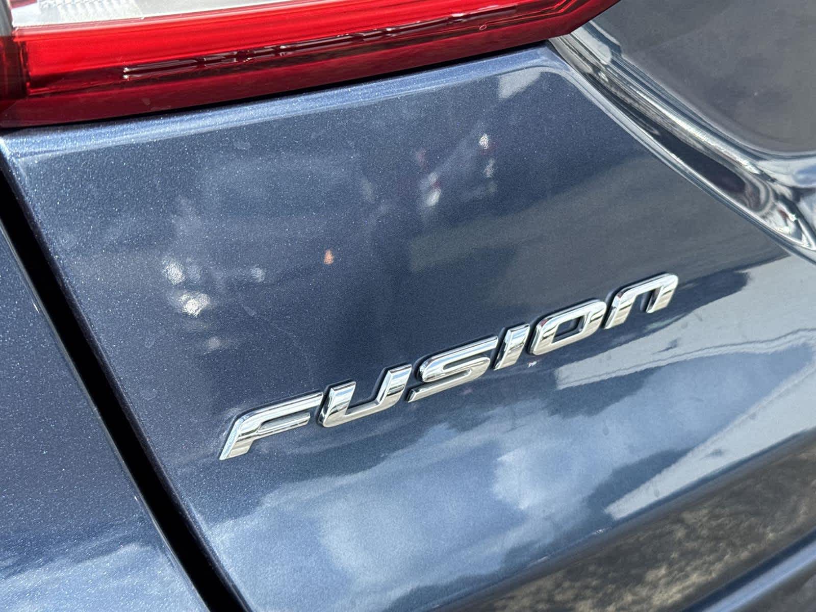 Thumbnail: 2018 Ford Fusion - 11