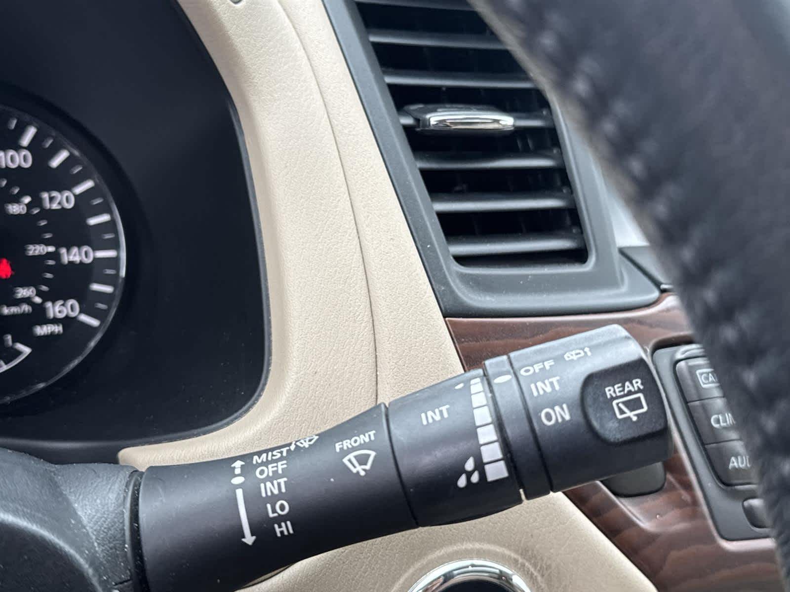 2018 Nissan Pathfinder Platinum 22