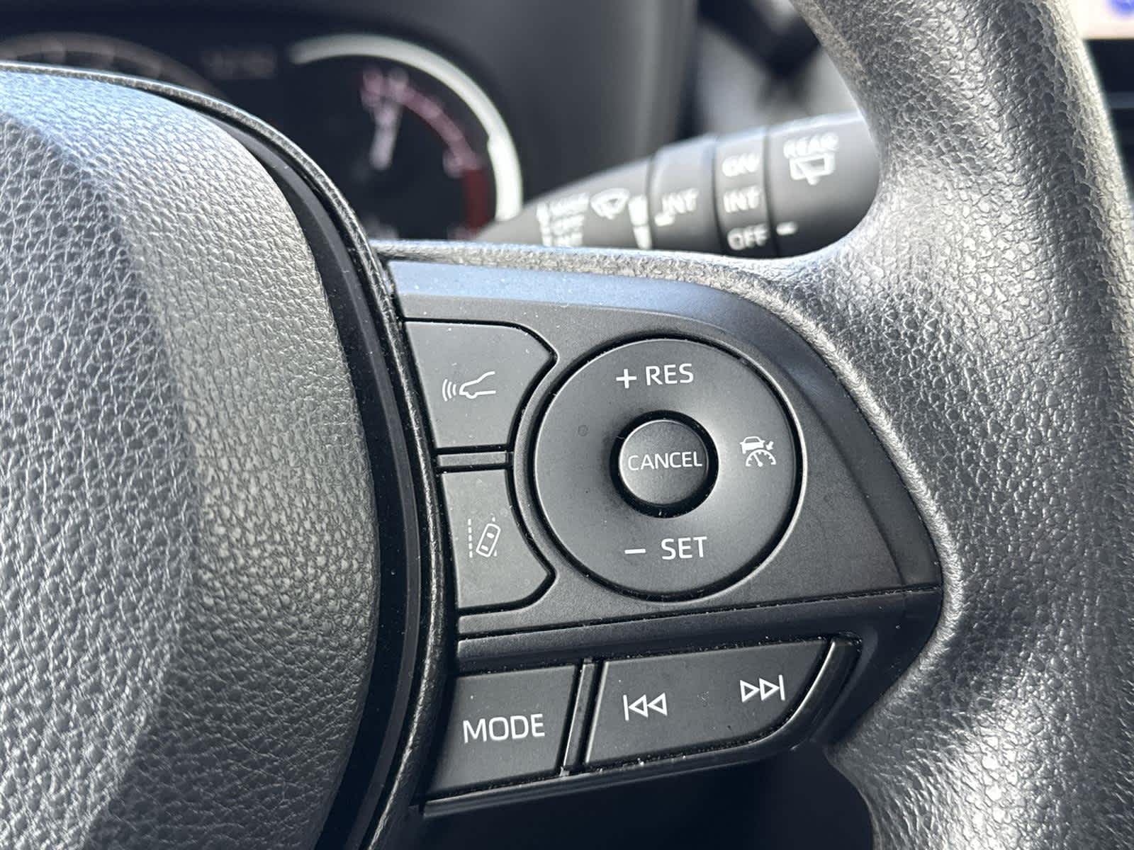 Thumbnail: 2024 Toyota RAV4 - 20