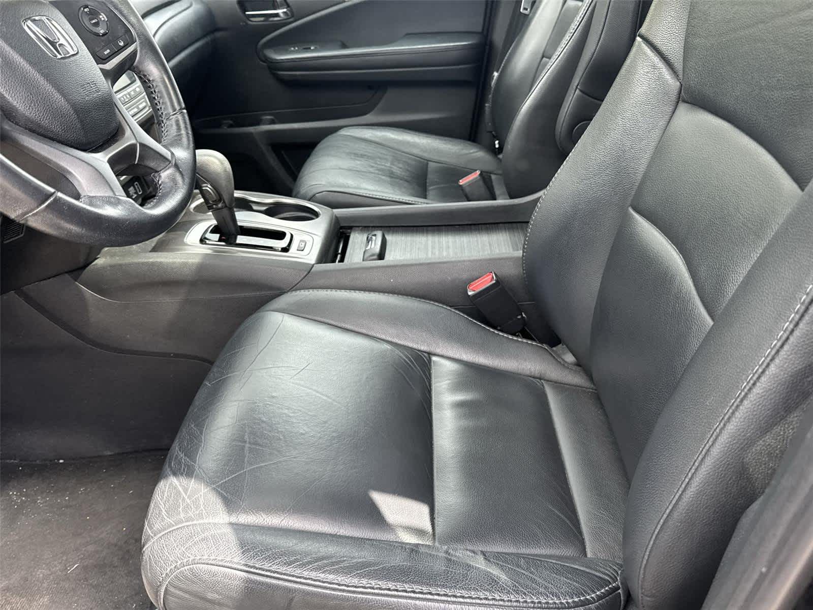 Thumbnail: 2020 Honda Pilot - 11