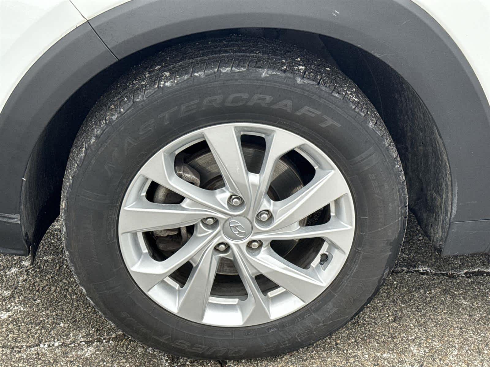 Thumbnail: 2019 Hyundai Tucson - 10