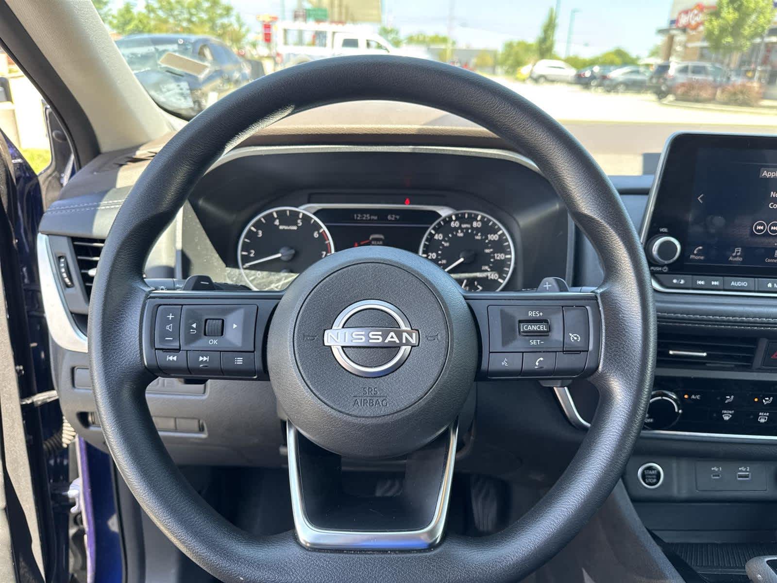 Thumbnail: 2023 Nissan Rogue - 18
