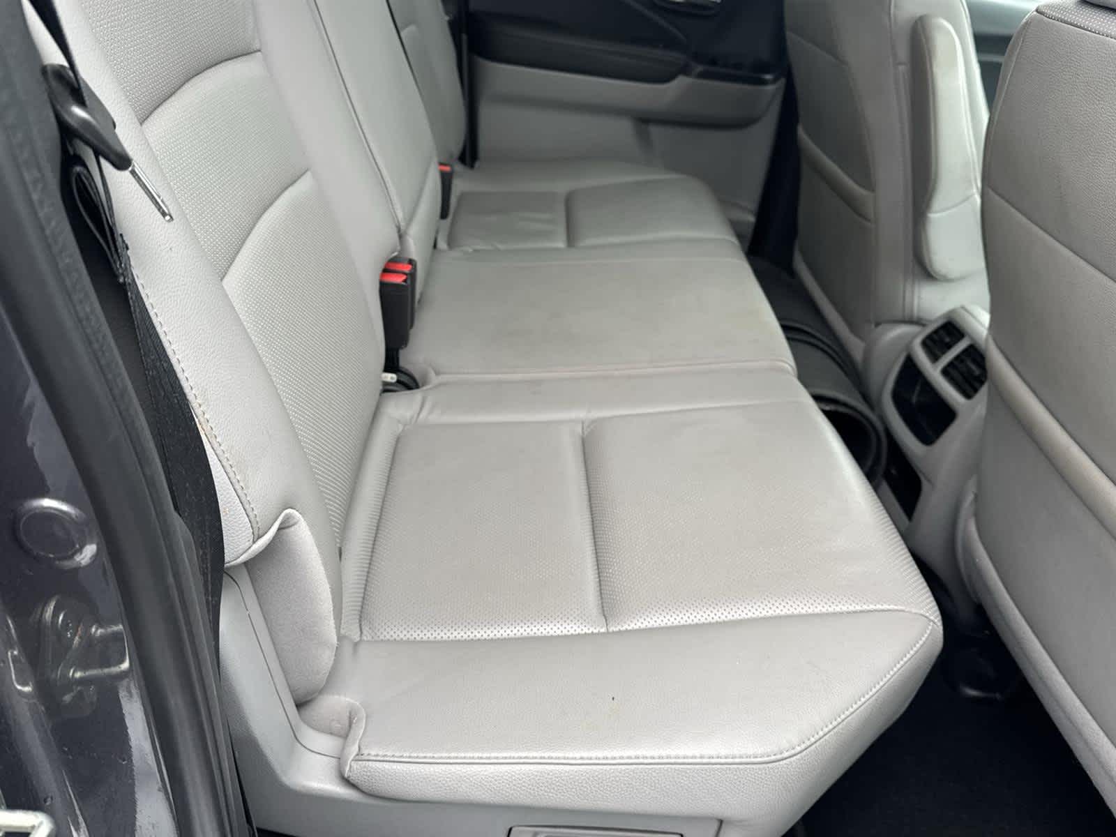 Thumbnail: 2019 Honda Ridgeline - 15