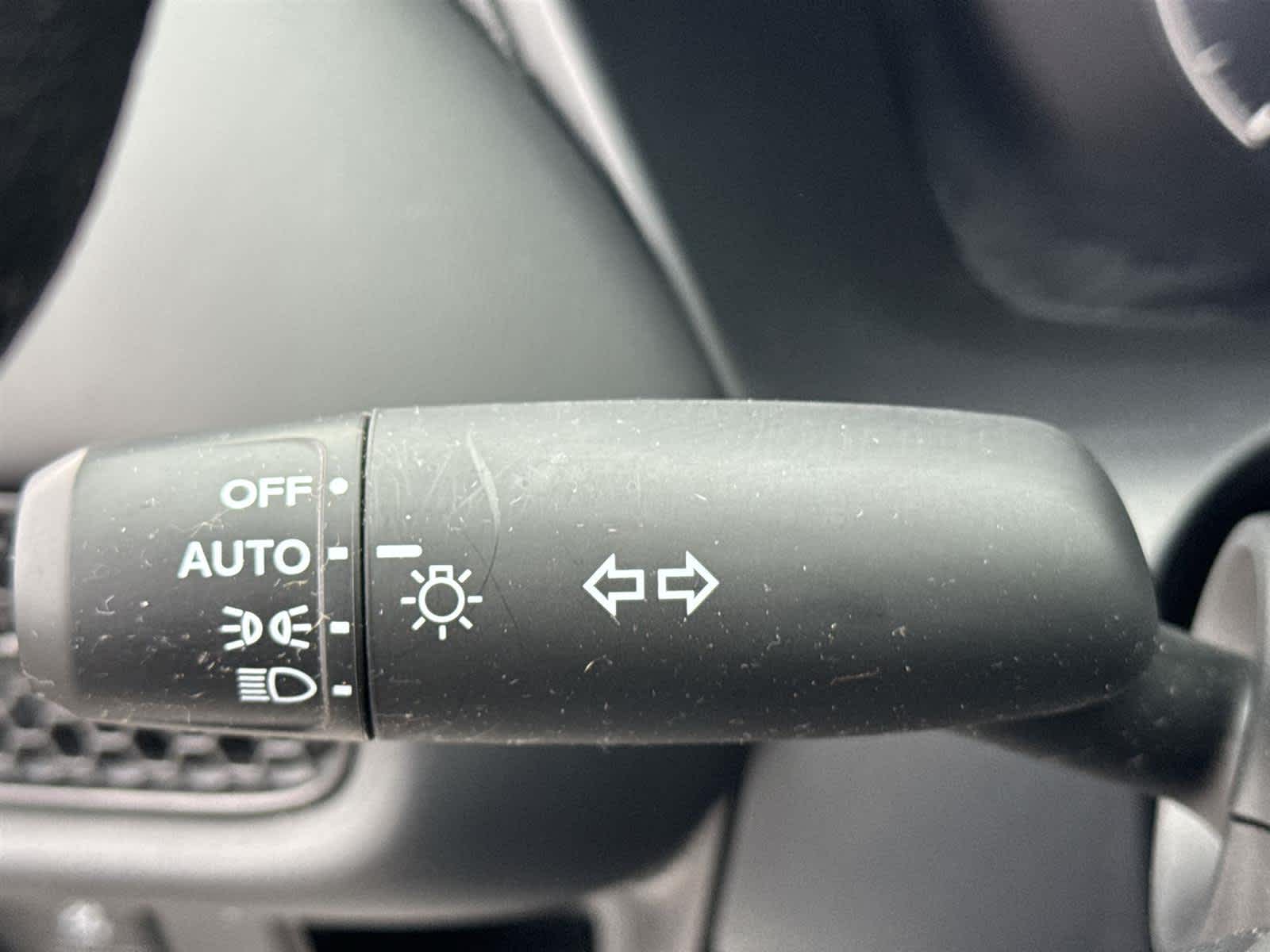 Thumbnail: 2025 Honda HR-V - 21