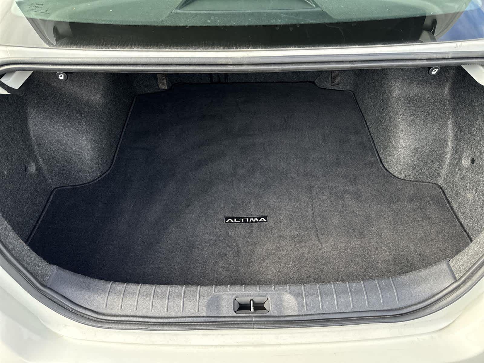 Thumbnail: 2023 Nissan Altima - 13