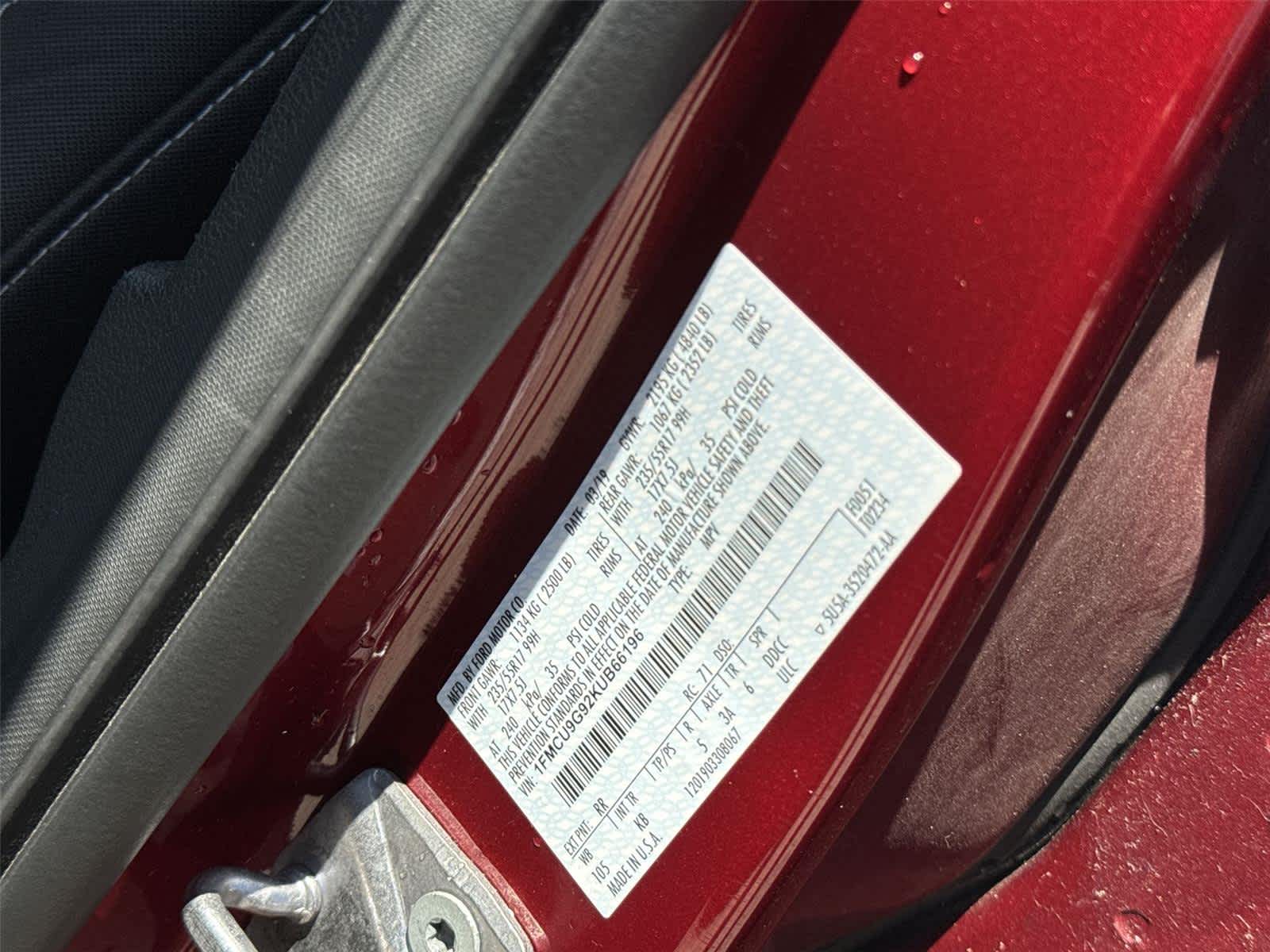 Thumbnail: 2019 Ford Escape - 32