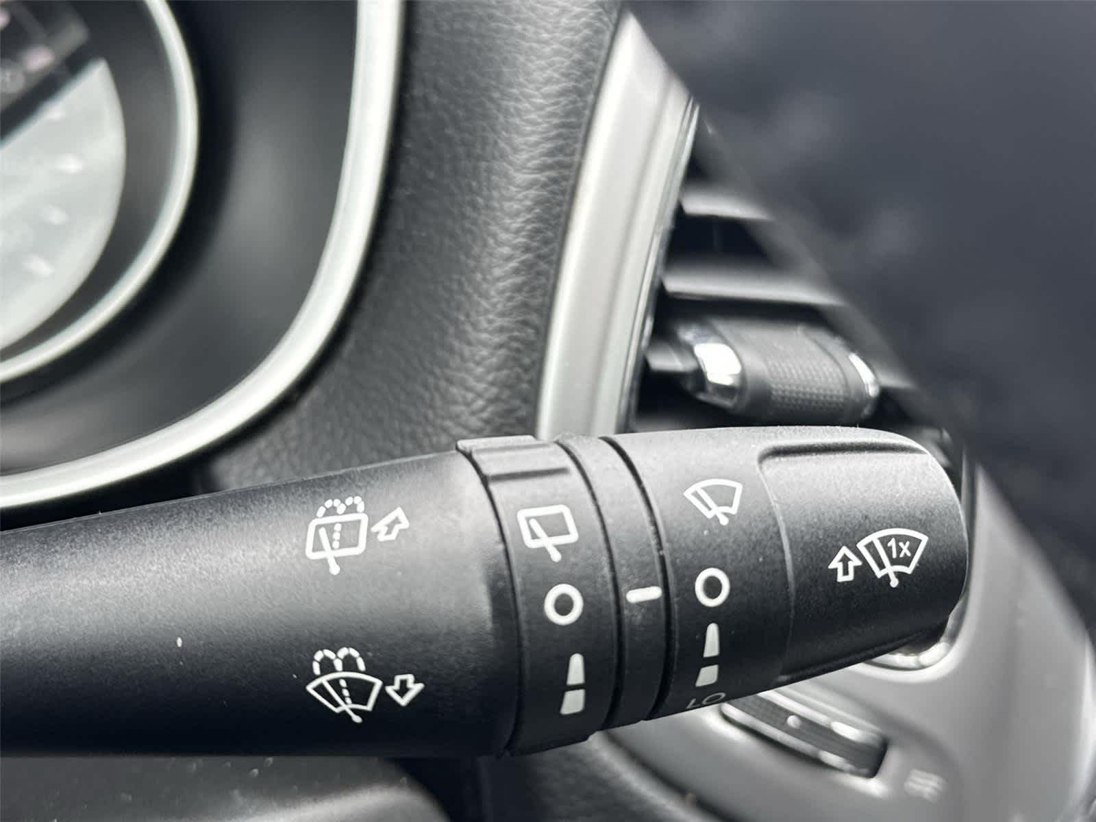 Thumbnail: 2019 Jeep Compass - 20