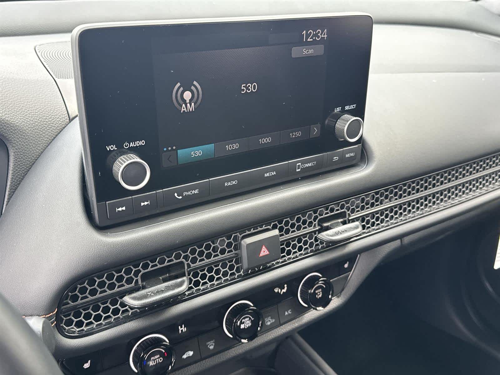 Thumbnail: 2025 Honda HR-V - 24