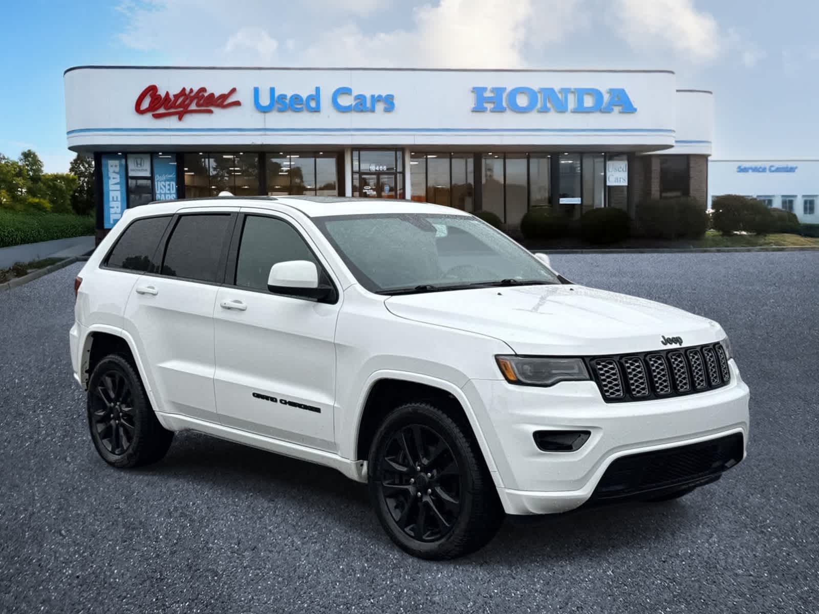 Thumbnail: 2020 Jeep Grand Cherokee - 7