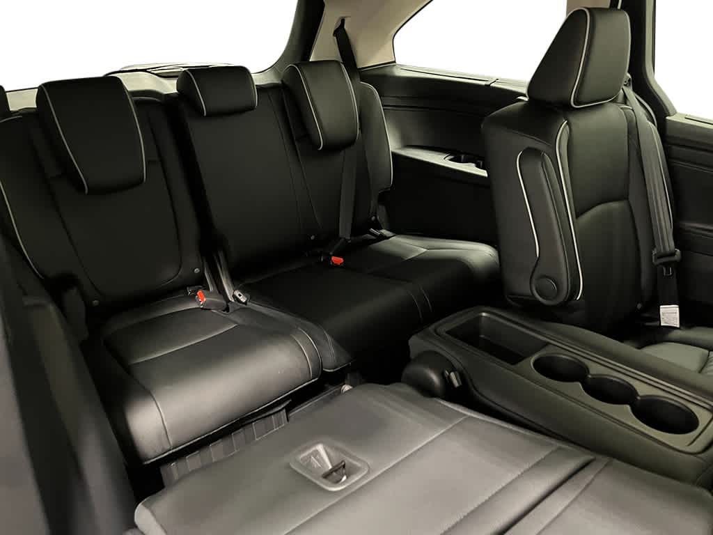 Thumbnail: 2026 Honda Odyssey - 26