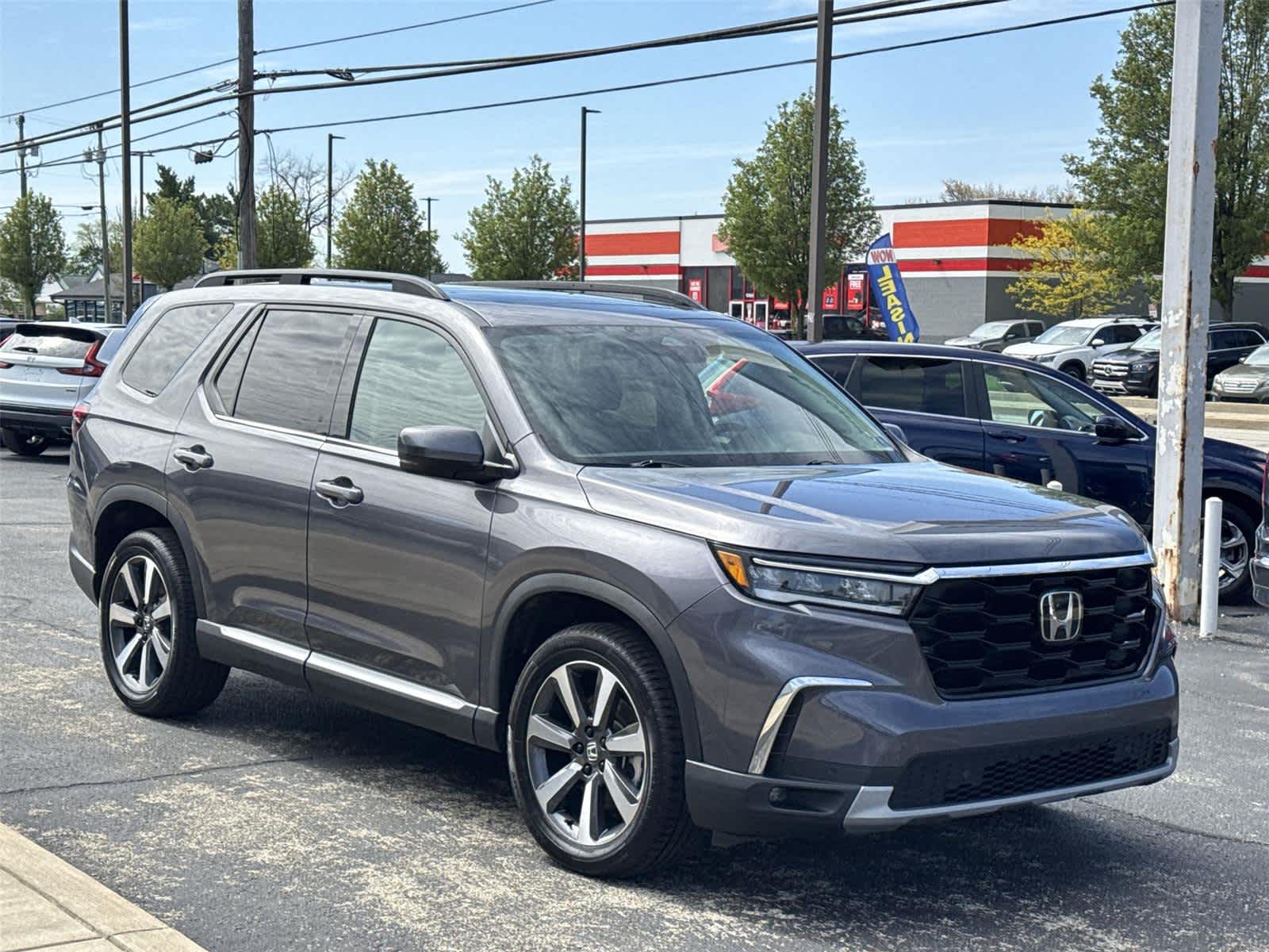Thumbnail: 2023 Honda Pilot - 7