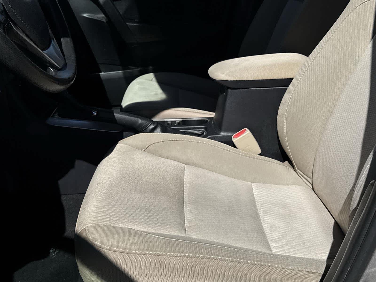 Thumbnail: 2014 Toyota Corolla - 11