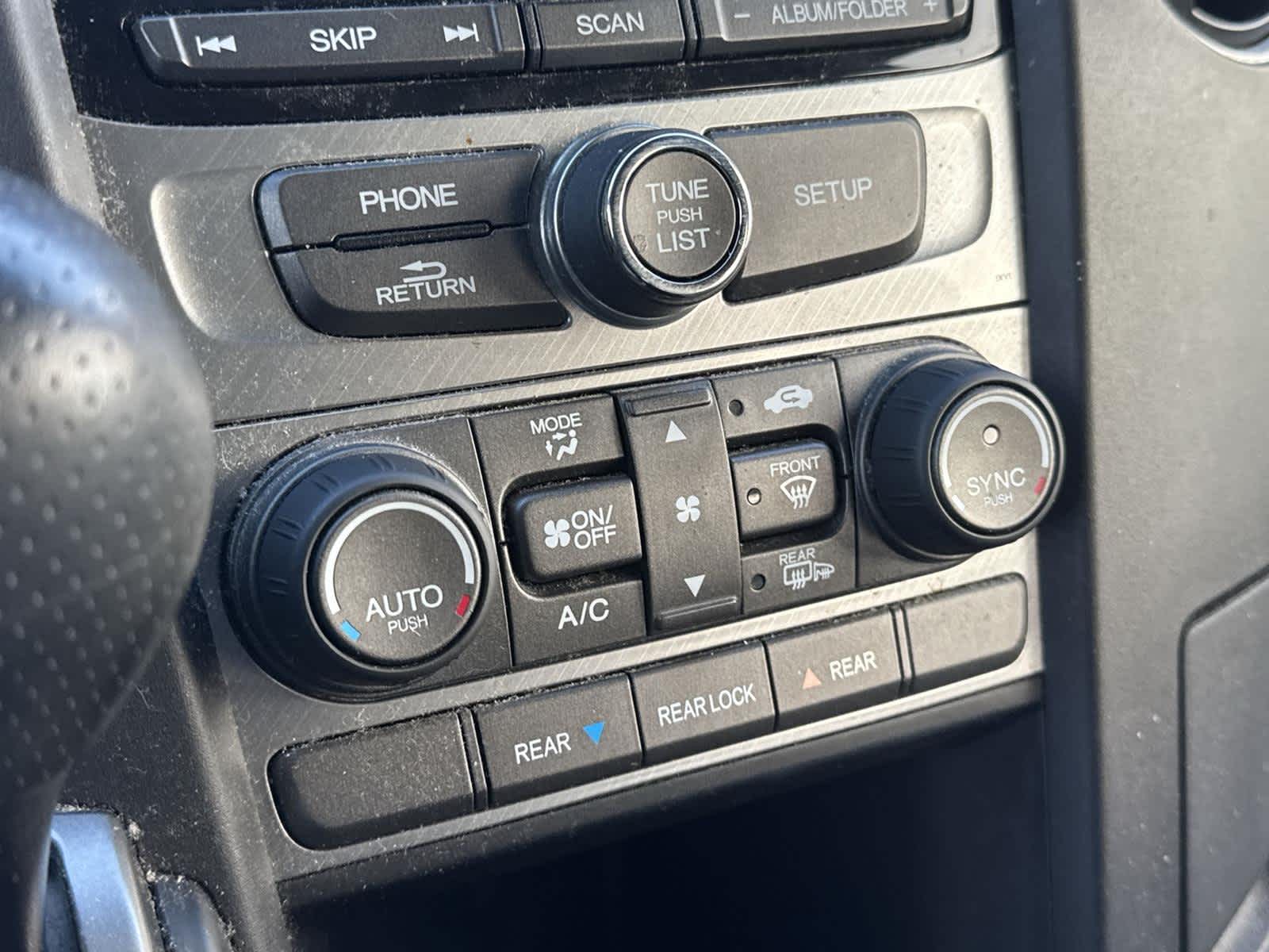 Thumbnail: 2012 Honda Pilot - 31