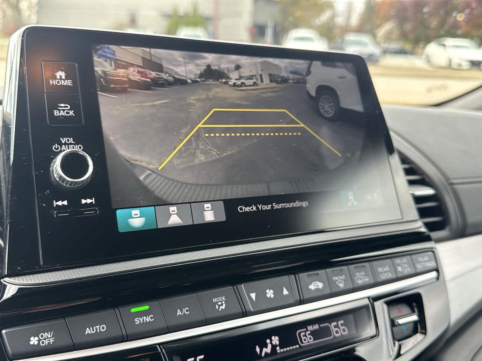 Thumbnail: 2026 Honda Odyssey - 24