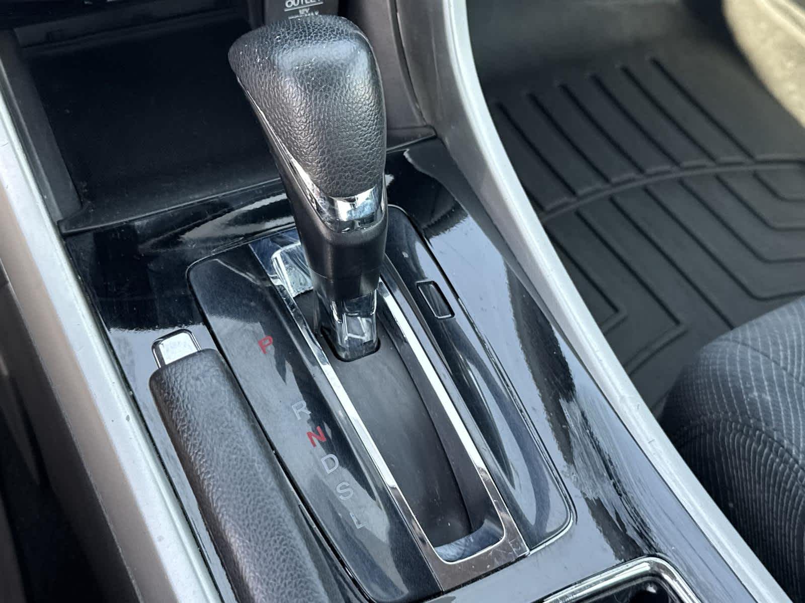 Thumbnail: 2016 Honda Accord - 29