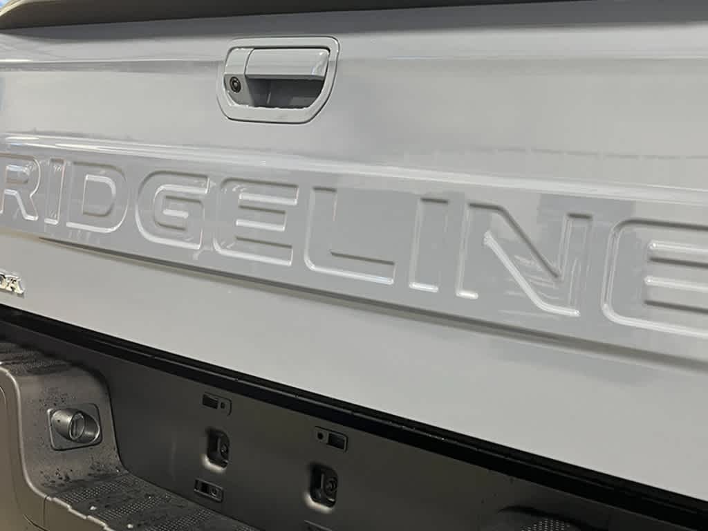 Thumbnail: 2025 Honda Ridgeline - 6