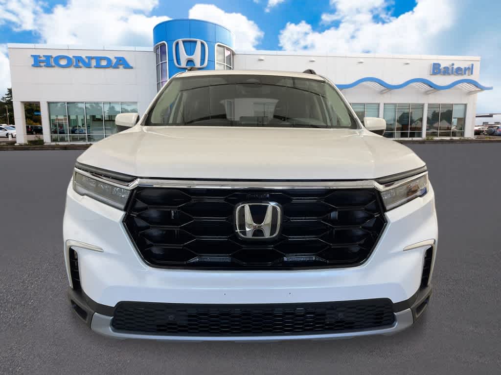 2025 Honda Pilot Touring 10