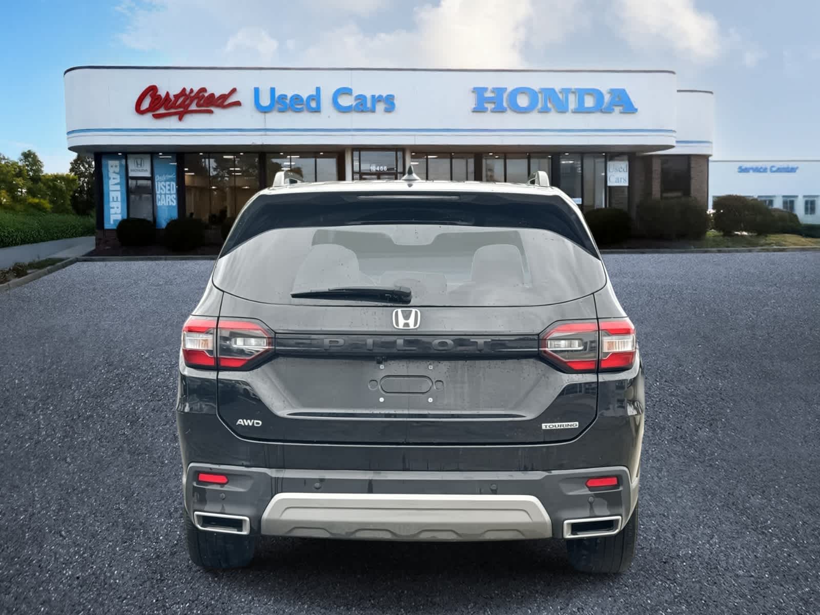 2025 Honda Pilot Touring photo 4