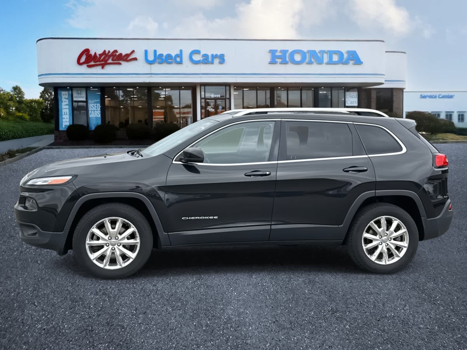 Thumbnail: 2015 Jeep Cherokee - 2