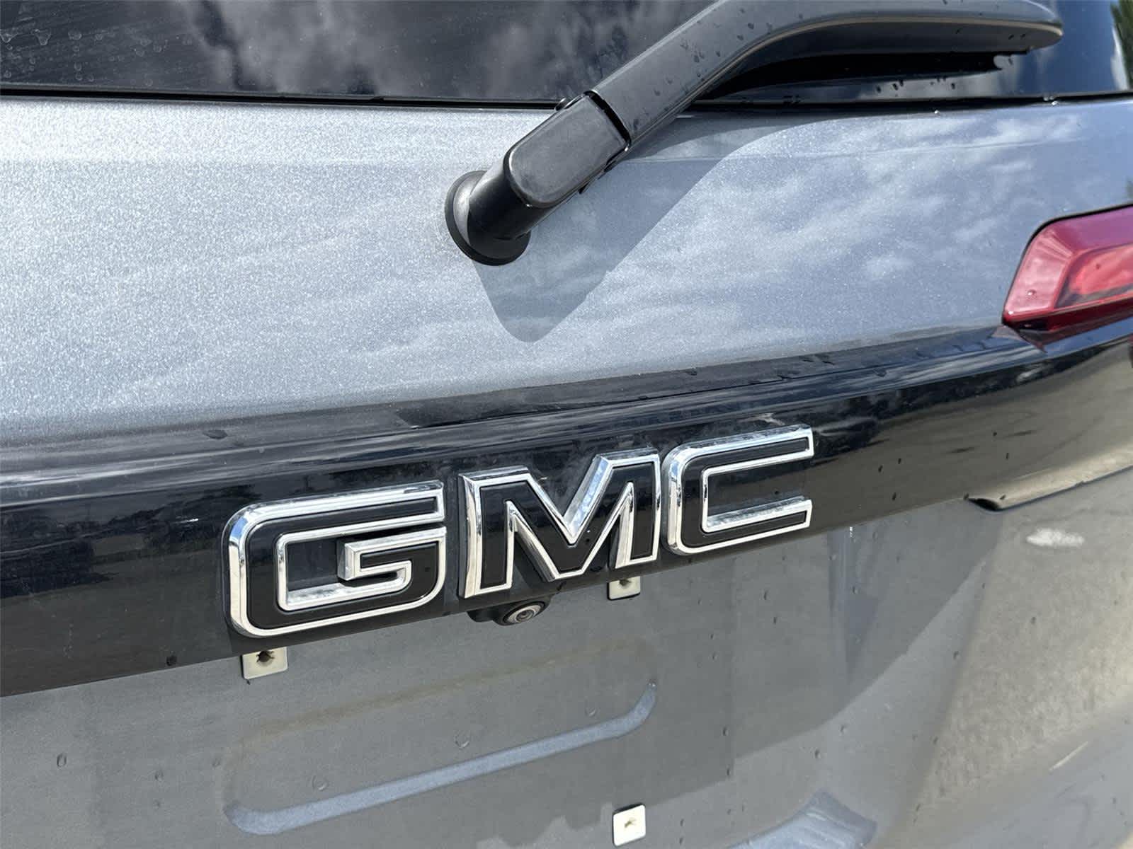 Thumbnail: 2022 GMC Acadia - 10