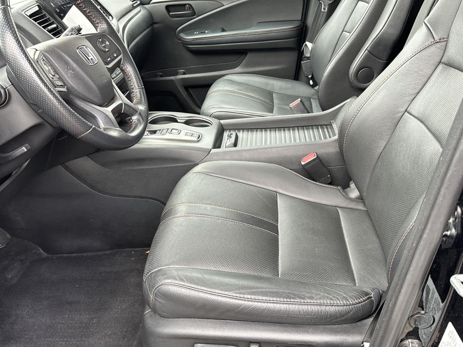 Thumbnail: 2022 Honda Passport - 12