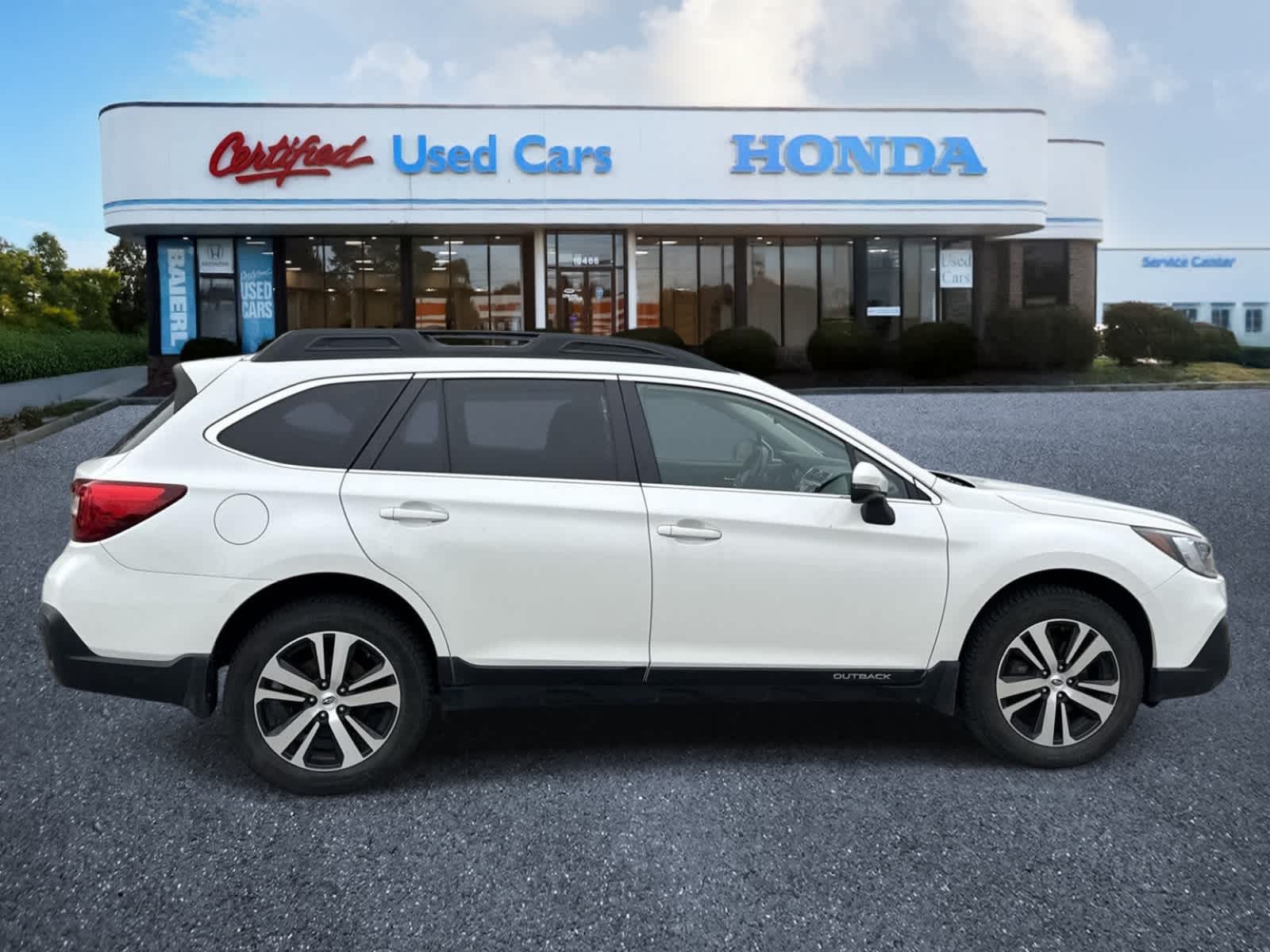 Thumbnail: 2018 Subaru Outback - 6
