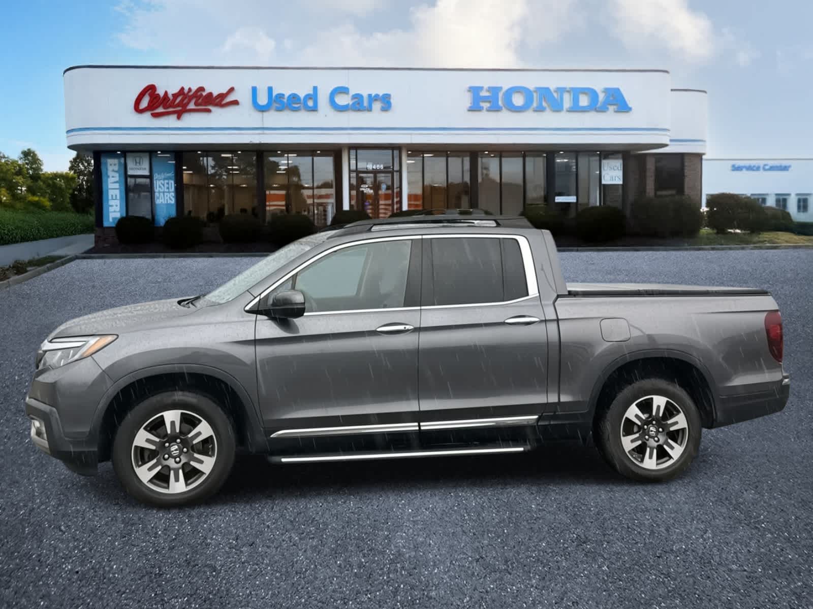 Thumbnail: 2017 Honda Ridgeline - 2