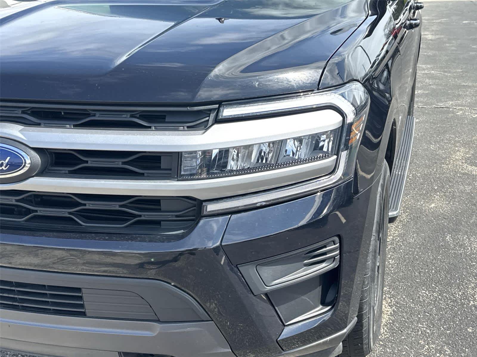 2022 Ford Expedition XLT - Photo 9