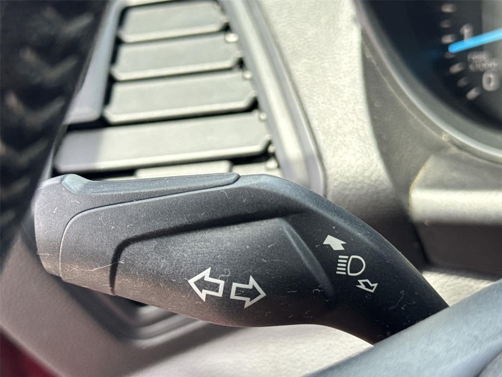 Thumbnail: 2019 Ford Escape - 22