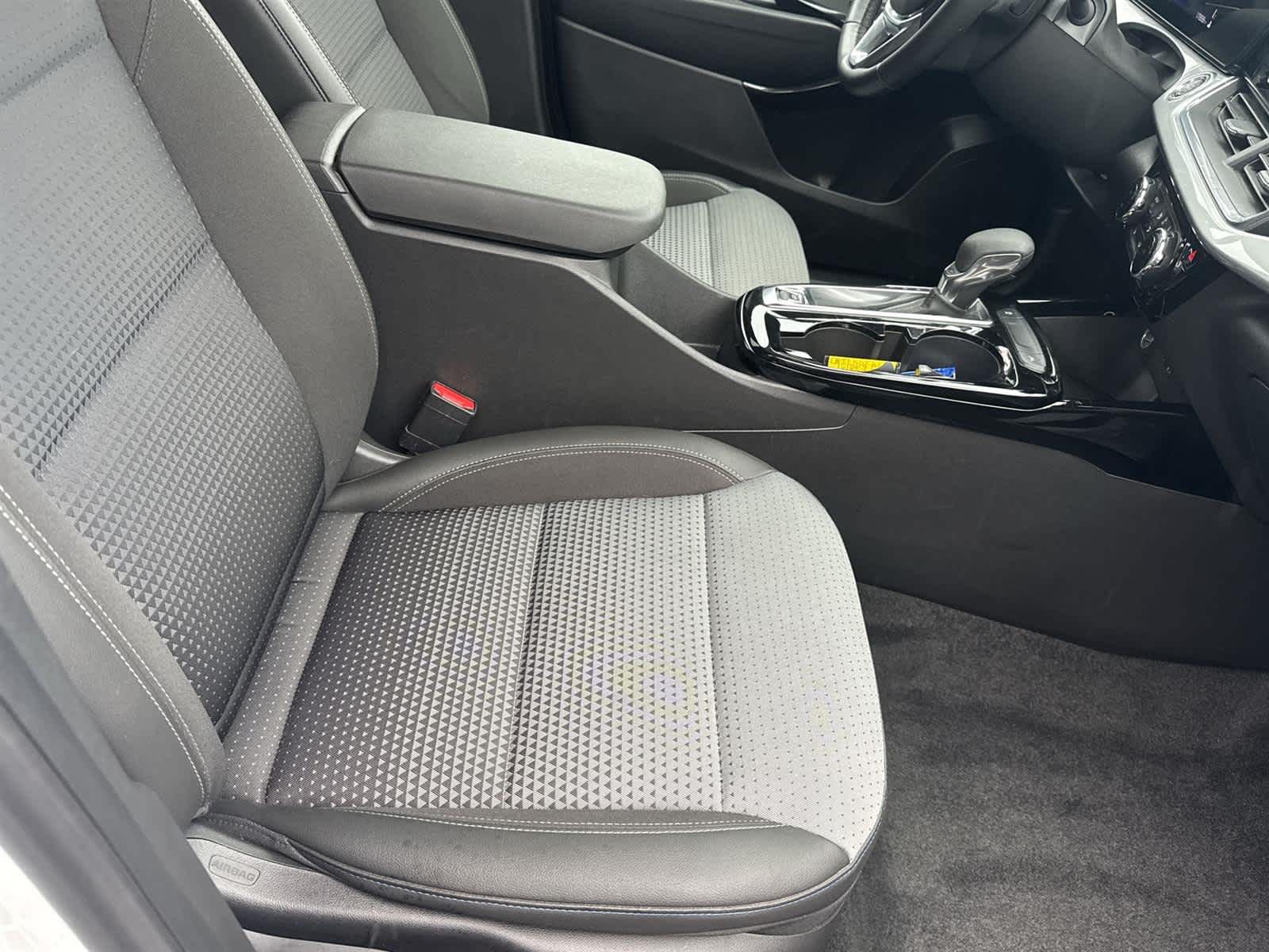 Thumbnail: 2024 Chevrolet Trax - 17