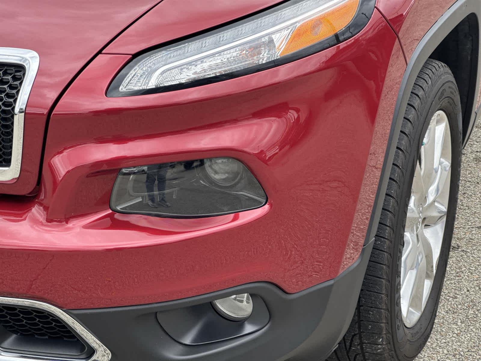 Thumbnail: 2017 Jeep Cherokee - 9