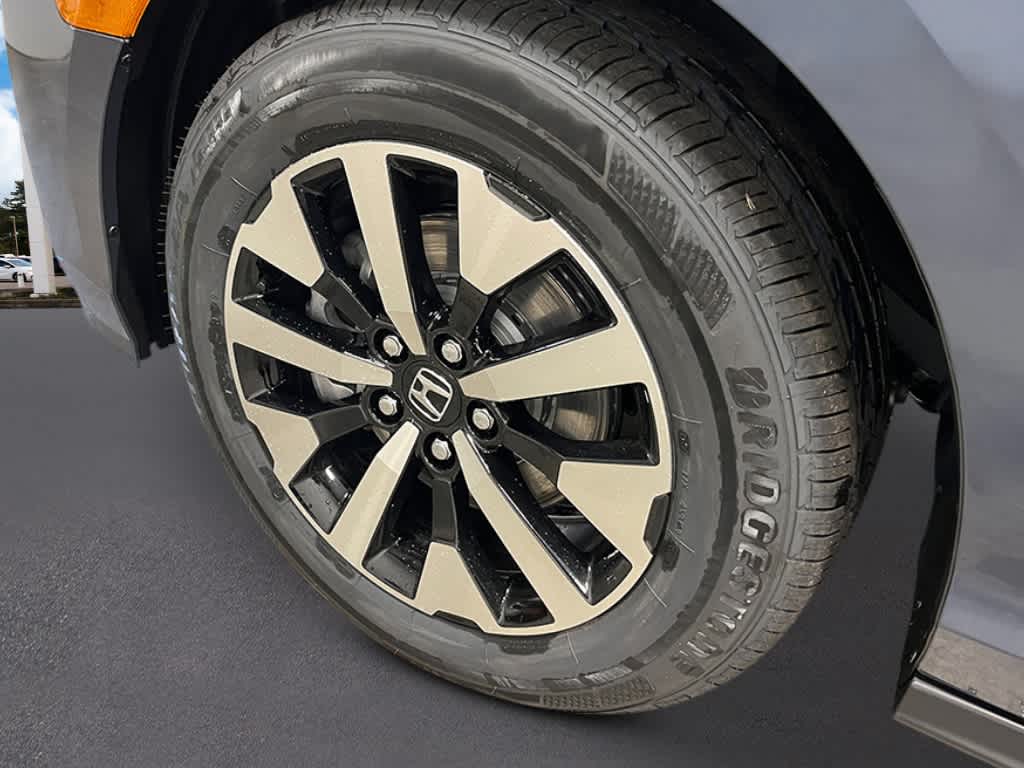 Thumbnail: 2026 Honda Odyssey - 10